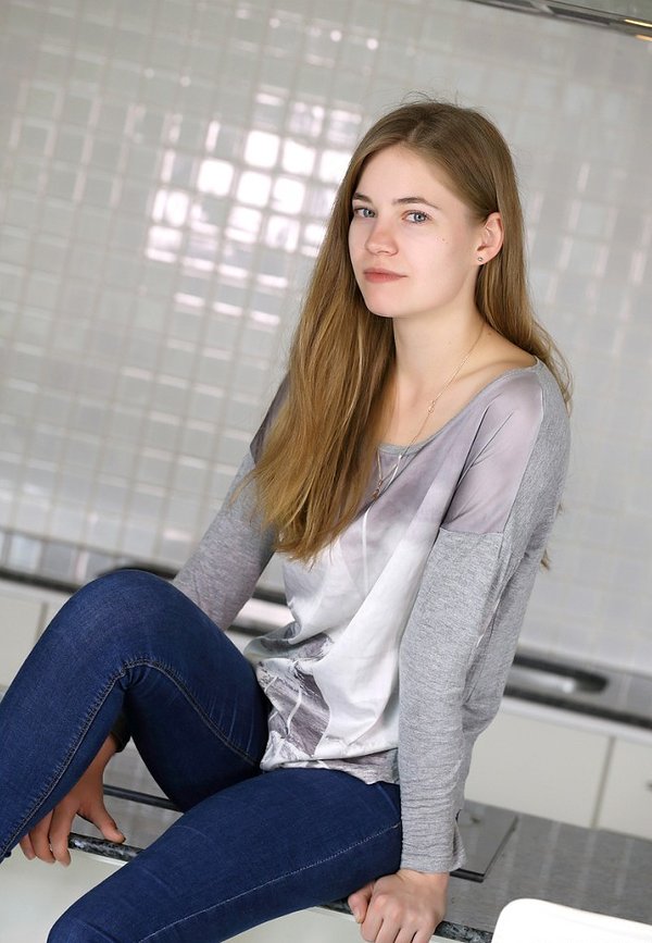 Ангелина, 29